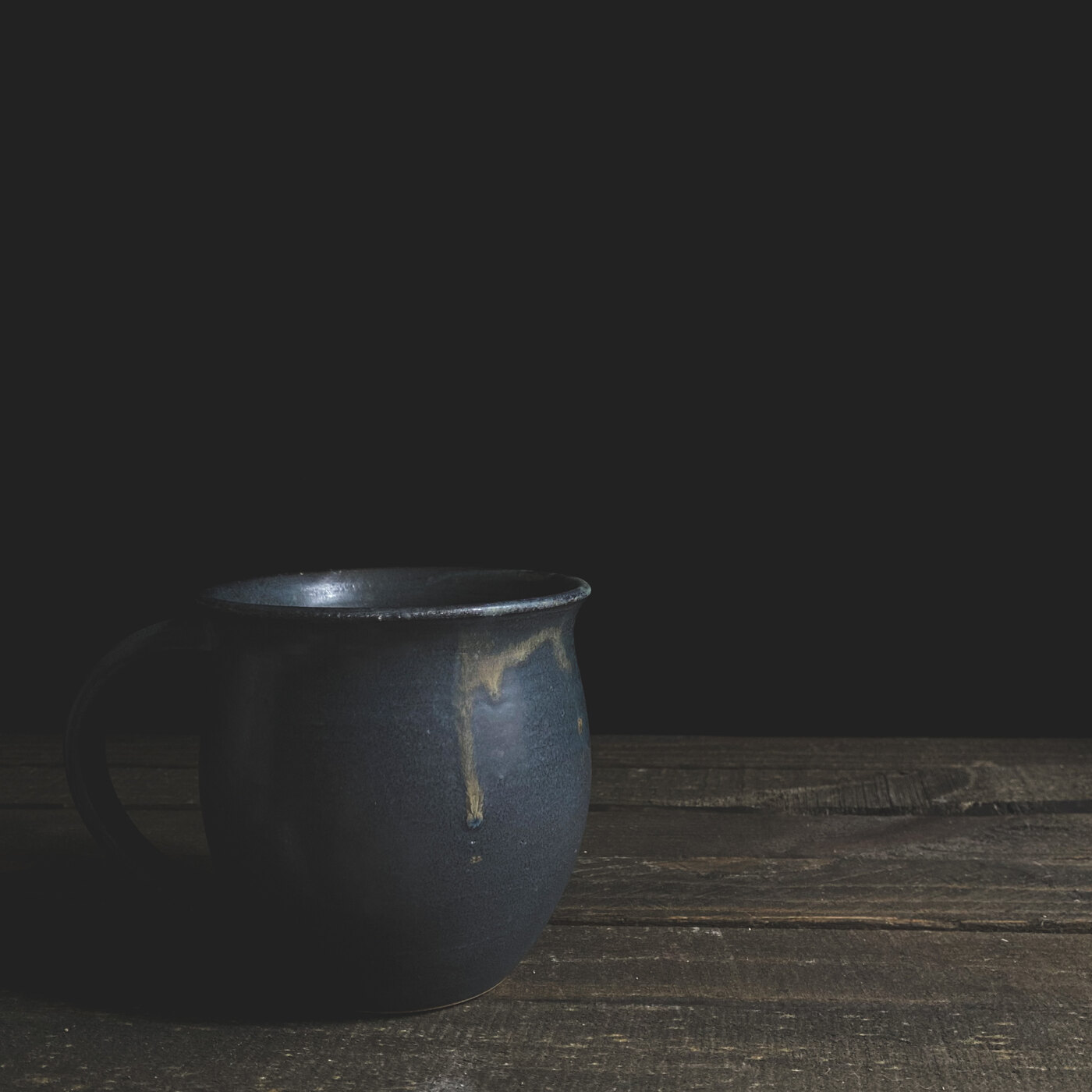 FLORESCA mug in Charcoal glaze, handmade Philippine stoneware